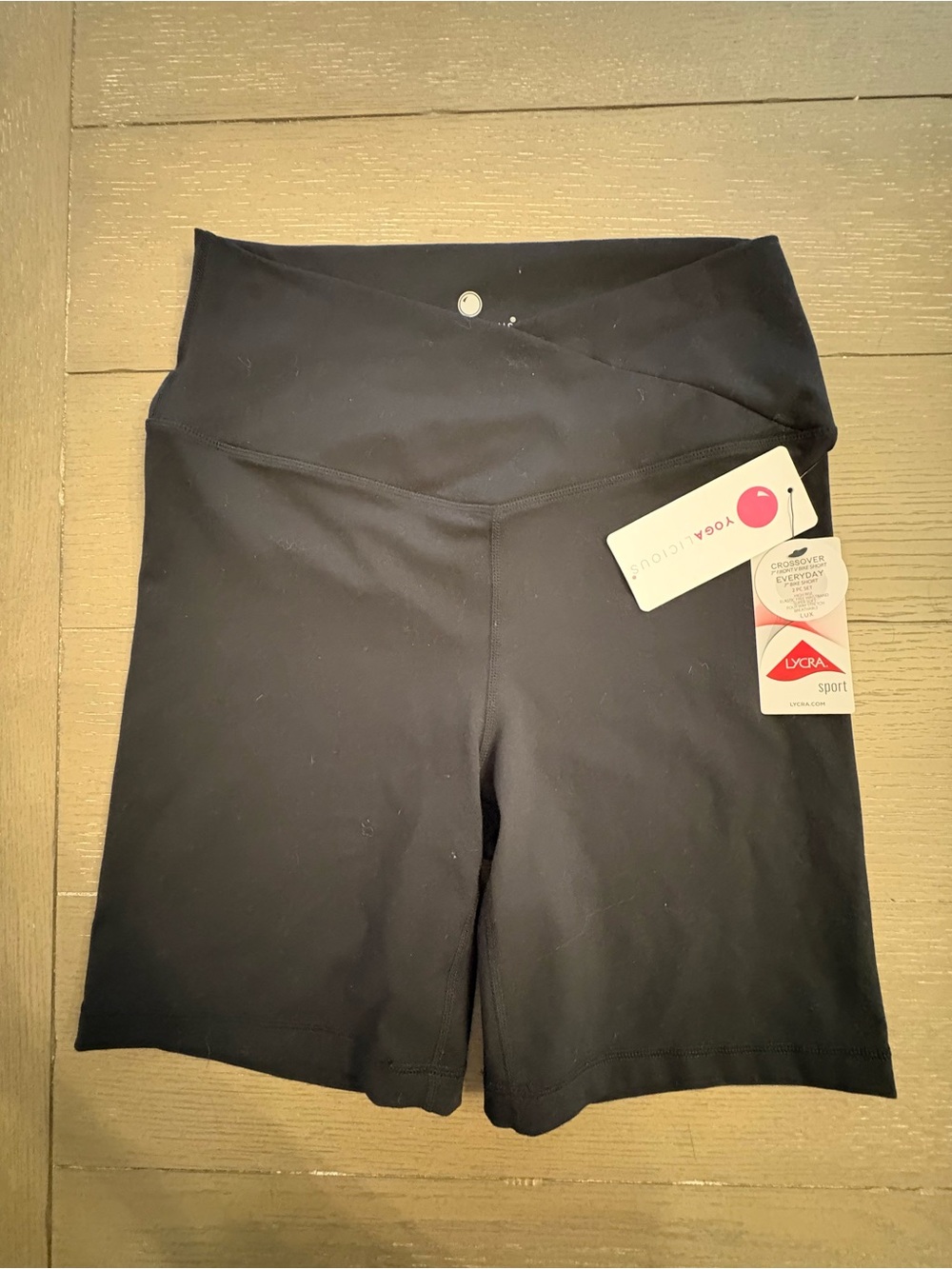 Yogalicious Black High-Waist Crossover Waistband Bike Shorts